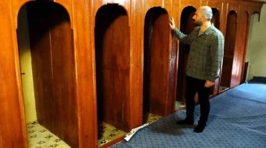195 yıllık tarihi cami halvet odalarıyla dikkat çekiyor