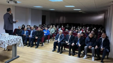 "İftarda Konuşalım" Programında Bayram Gençlerle Buluştu