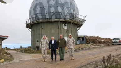 Kaymakam Karaaslan’dan Radar Üssüne Ziyaret