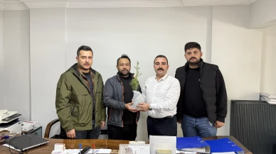 Gençlerden Meclis Üyesine Ziyaret