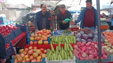 Kış Tezgahları Doldu, Hamsi 200 TL’ye Çıktı