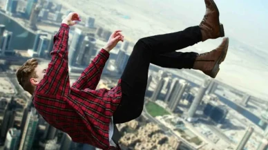 Rüyada Düşmek Ne Anlama Gelir? İşte Görülme Nedenleri ve Yorumları