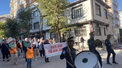 Merzifon’da Dünya Yürüyüş Günü Etkinliği Renkli Görüntülere Sahne Oldu