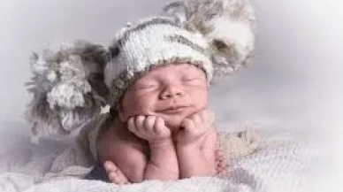 Rüyada Yeniden Doğmak Ne Anlama Geliyor? Uzmanlar Uyarıyor: Manevi ve Psikolojik Mesajlar Önemli