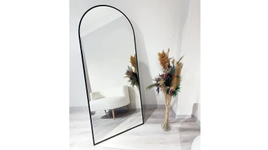 Evde Boy Aynası Kullanımı Neden Önemli? Dekorasyona Etkisi ve Uzmanların Tavsiyeleri