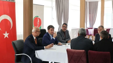 Vali Önder Bakan Halk Günü Buluşmasında Vatandaşları Dinledi