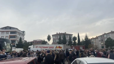 Merzifon’da 60 Umreci Dualarla Kutsal Topraklara Uğurlandı