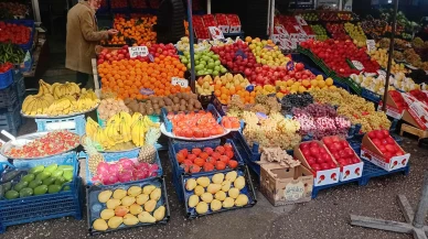 PAZARDA FİYATLAR SABİT KALDI, HAMSİ YİNE 150 TL’DEN TEZGAHTA