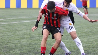 Arca Çorum FK’nın Genç Transferi Deniz Doruk Demirci’den Çifte Hedef: Tıp ve Futbol
