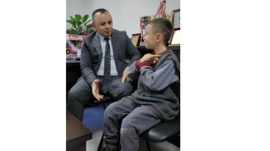 Umut Bir Neslin Işığında