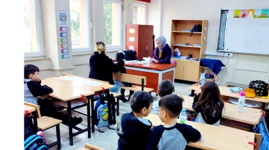 Amasya’da 1. Sınıflara İşitme Kontrolü