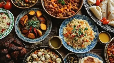 Ramazan’ın Son İftarı: Veda Sofrası Bereketle Kuruluyor