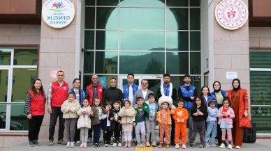 Amasya’da Minik Kalplere Gençlik Dokunuşu