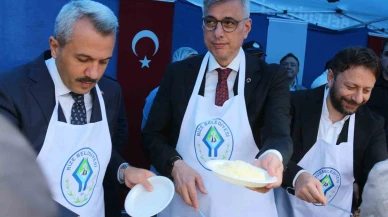 Sağlık Bakanı Kemal Memişoğlu, Rize’de bayramlaşma törenine katıldı