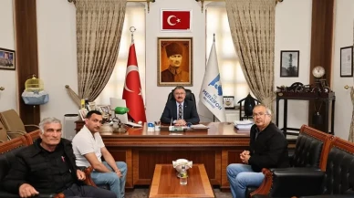 Başkan Alp Kargı, Belediyede Misafirlerini Ağırlamaya Devam Ediyor