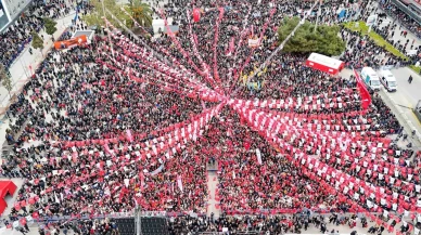 Özgür Özel, ’Millet İradesine Sahip Çıkıyor’ mitinglerini Samsun’dan başlattı