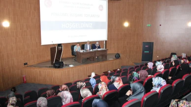 Kur’an Kursu Öğreticileriyle Mayıs Ayı İstişare Toplantısı Gerçekleştirildi