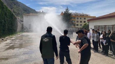 Amasya Lisesi Öğrencilerine Orman Yangınlarıyla Mücadele Eğitimi Verildi