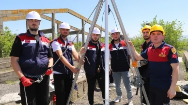 Amasya Üniversitesi’nden Afet Tatbikatı: “Sarsıntıda Şefkat” Projesi Saha Uygulamasıyla Tamamlandı