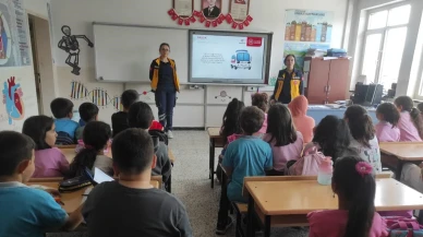 Suluova’da Minik Öğrencilere 112 Acil Sağlık Hizmetleri Eğitimi