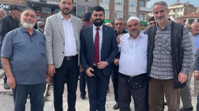 Başkan Emre Keleş, Hacı Adaylarını Dualarla Uğurladı