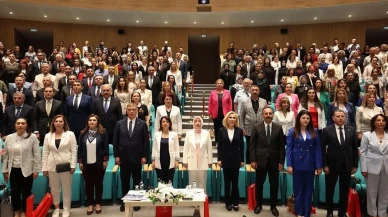 CHP’li Karagöz İzmir’de Kadın-Erkek Fırsat Eşitliği Çalıştayı’na Katıldı