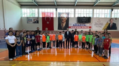 İl Müdürü Osman Ercan’dan Hentbol Antrenmanına Moral Ziyareti