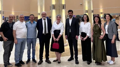 “Üç Kuşak: Ekin, Eser ve Etki” Sergisi Sanat Yoluyla Nesilleri Buluşturdu