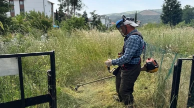 Taşova Belediyesi'nden Kabristanlıklarda Temizlik ve Çevre Düzenleme Çalışması