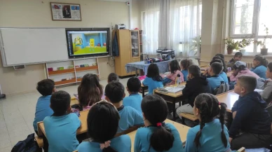 Suluova’da Miniklere “Yaşama Yol Ver” Eğitimi: 112'nin Hayati Önemi Anlatıldı