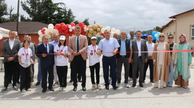 Ezinepazar’da Bilimin Işığı Parladı: TÜBİTAK 4006 Bilim Fuarı Açıldı