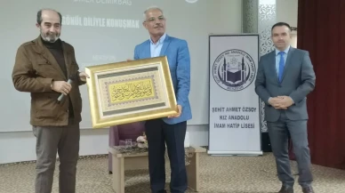 Dr. Ömer Demirbağ Merzifon’da Öğrencilerle Buluştu