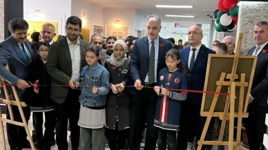 Amasyalı Öğrencilerden Gazze’ye Kitaplarla Destek