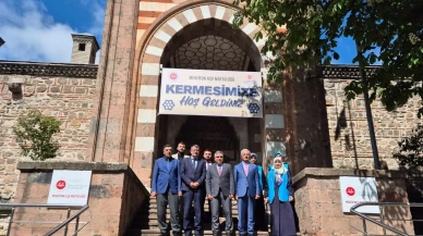 Merzifon’da Hayır İçin Birlik: Kur’an Kursları Yararına Kermes Açıldı