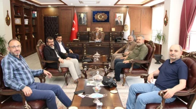 Akademisyenlerden Müftü Bayram’a Nezaket Ziyareti: Din Hizmetlerinde İş Birliği Vurgusu