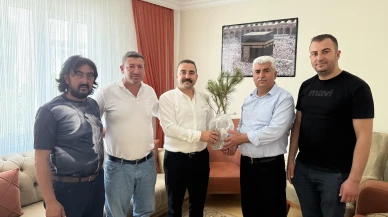 Merzifon Gençlerinden Şehit Sedat Kurt’un Ailesine Duygusal Ziyaret