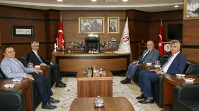 Bakan Yardımcısı Nazif Yılmaz’dan Amasya Üniversitesi Rektörü Prof. Dr. Ahmet Hakkı Turabi’ye Ziyaret