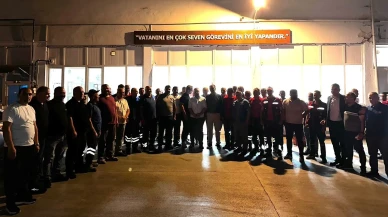 Başkan Turgay Sevindi Gece Mesaisindeki Temizlik Ekiplerini Ziyaret Etti