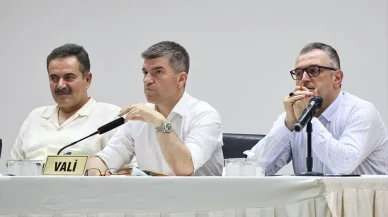 Vali Önder Bakan Gümüşhacıköy’de Muhtarlarla Bir Araya Geldi