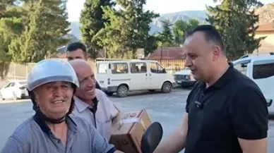 Başkan Sevindi Fethiye Mahallesi’nde Vatandaşla Buluştu