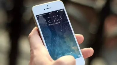Rüyada Telefon Kaybetmek ve Aramak Ne Anlama Gelir? İşte Tüm Yorumlar