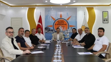 AK Parti Amasya İl Başkanı Galip Uzun'dan Meclis Üyeleriyle İstişare Toplantısı
