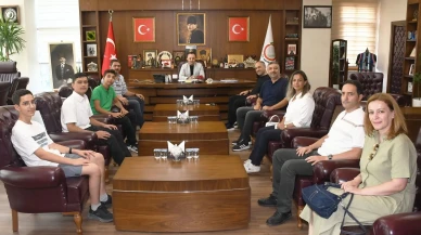 Başkan Turgay Sevindi, LGS Türkiye Birincilerini Ağırladı