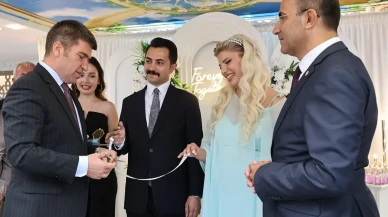 Vali Bakan, Göynücek Kaymakamı Demirgül'ün Yüzüklerini Kesti