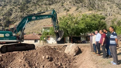 Ziyaret Beldesi’nde Saraycık Mahallesi’ne Halı Saha Müjdesi