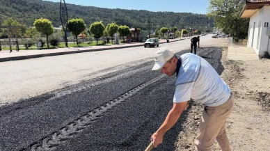 Taşova’da Ulaşım Konforu İçin Yol Düzenleme Devam Ediyor