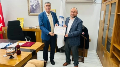 Merzifon Müftülüğü’nden Başarı Belgesi Takdimi