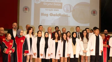 Amasya Üniversitesi Tıp Fakültesi’nde Beyaz Önlük Giyme Töreni Gerçekleşti