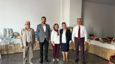 Emre Keleş, Sibel Akan’ın Açtığı Vefa Sergisini Gezdi