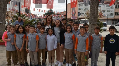Belediye Başkanı Zehra Özyol, Eğitim-Öğretim Yılı Açılışına Katıldı